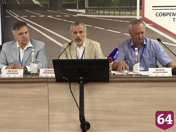 Саратовские дороги передаются в федеральную собственность «плавно и быстро»