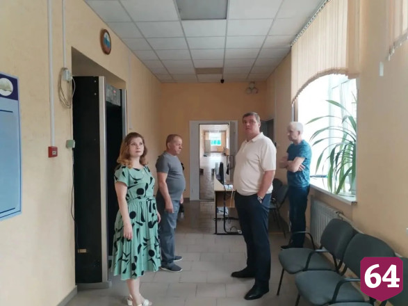 Областные депутаты контролируют ремонт в школах и детских садах