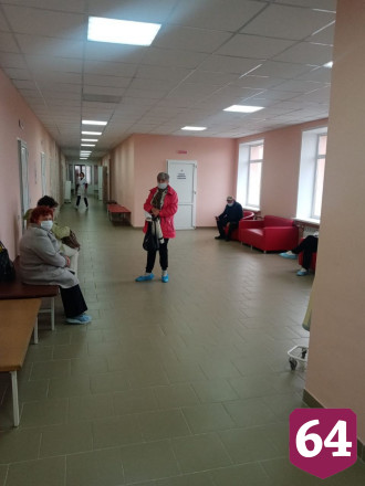 Жители отметили преображение саратовской поликлиники 