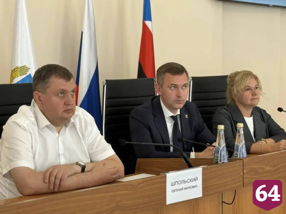 Энгельсский район очищают от брошенных машин