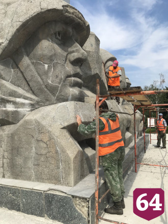 Мемориал под Саратовом реставрируют методом инъецирования