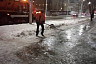 Саратовцы ползли до детсада из-за обледеневших улиц