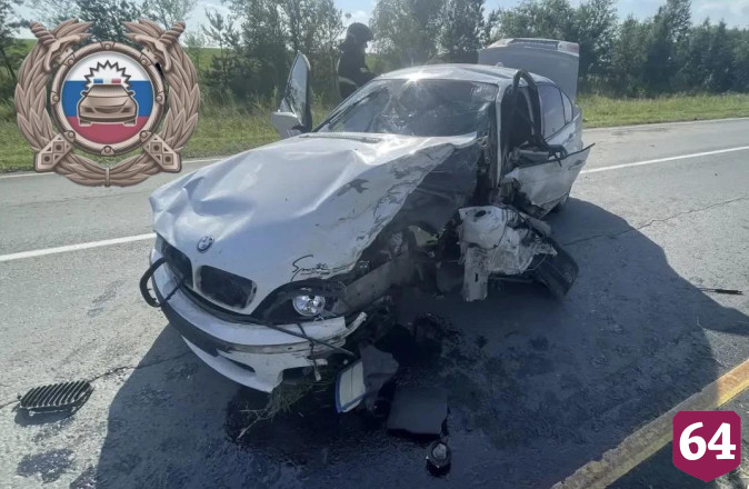 Мужчина погиб в ДТП с иномарками в Саратовской области