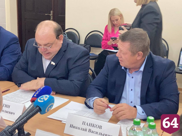 Саратовский министр призвал врачей и пациентов к вежливости
