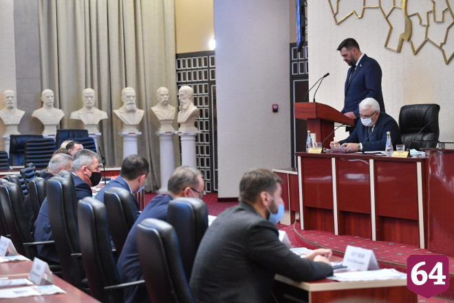 Губернатор указал на неактуальность термина «ямочный ремонт»
