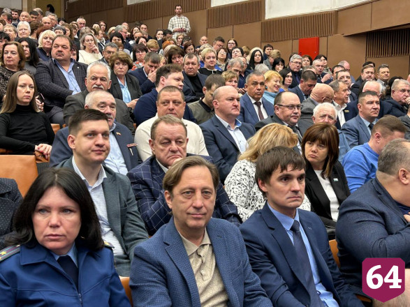 Вячеслав Володин заподозрил главу Саратова в шаманстве из-за отсутствия снега