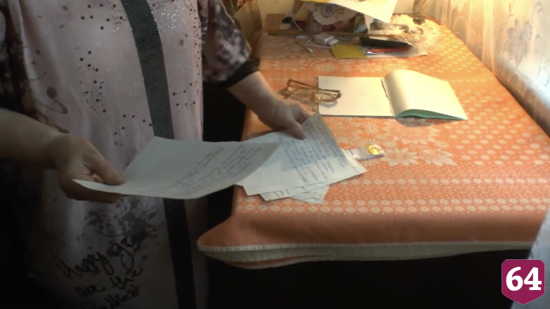 В Саратове таксист спас пенсионерку от мошенников