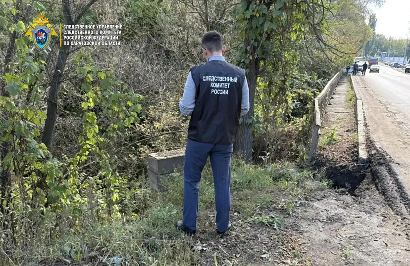 В Саратове из реки вытащили труп неизвестного