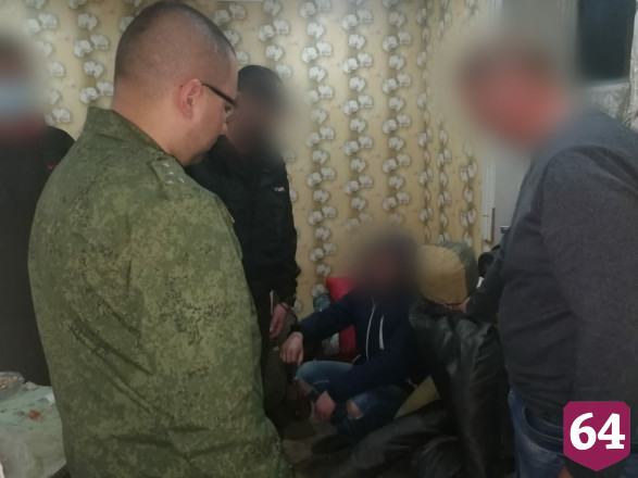 Гость убивал хозяина квартиры бутылкой и чашкой