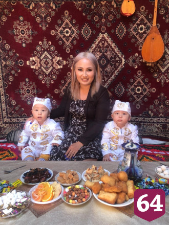 Популярный блогер провела с саратовским губернатором обряд на удачу