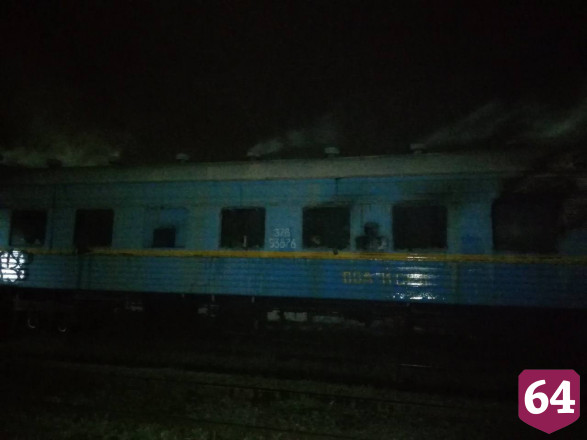 В Саратове сгорел пассажирский вагон