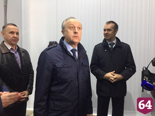 Губернатор оценил современное плодохранилище под Марксом