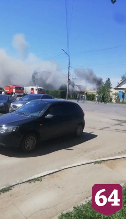 На пожаре в Энгельсе пострадал мужчина