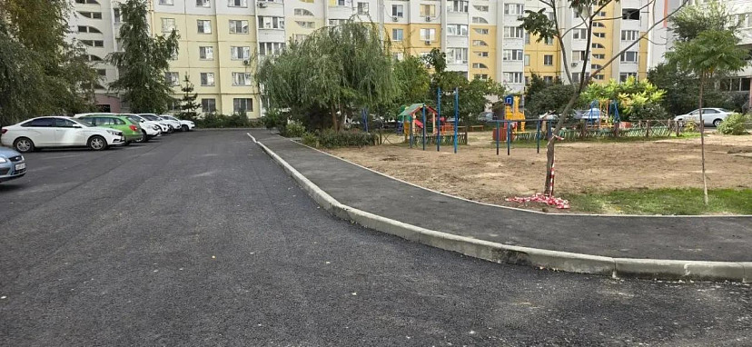 На Шуровой Горе в Энгельсе отремонтировали дворы
