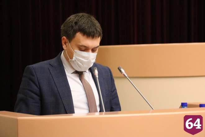 Спикер думы раскритиковал работу районных властей с сиротами
