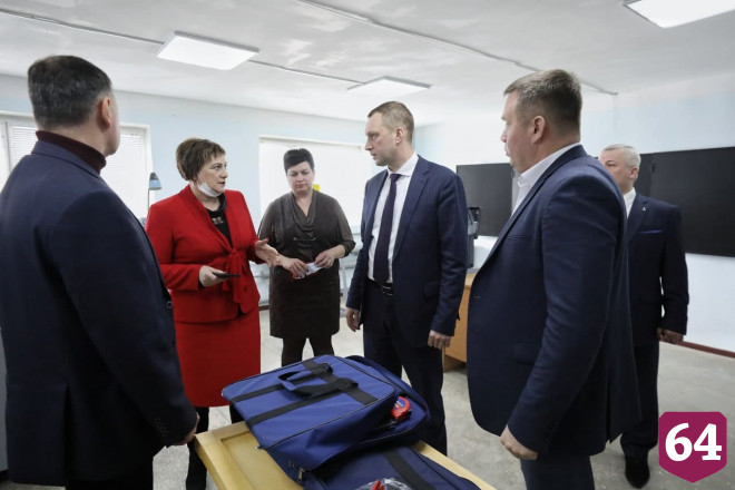 Саратовских школьников выучат на парикмахеров и поваров