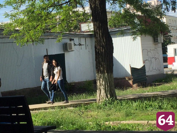 В Саратове нарушители самоизоляции облюбовали аллею Героя Романова