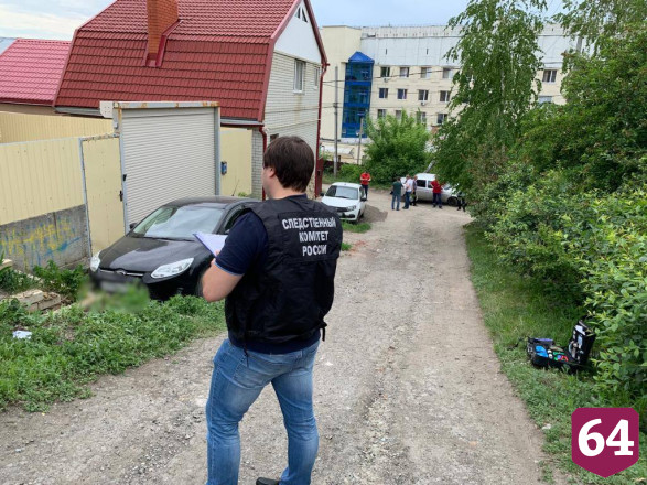 В Саратове на дне колодца обнаружили тело мужчины