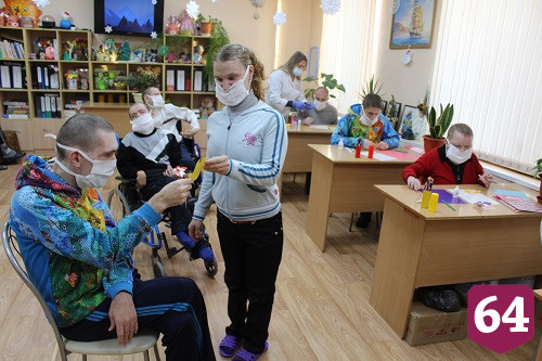 В Энгельсском доме-интернате отметили Международный день инвалидов