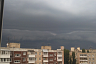 Жители в грозу сняли водопад на набережной Саратова