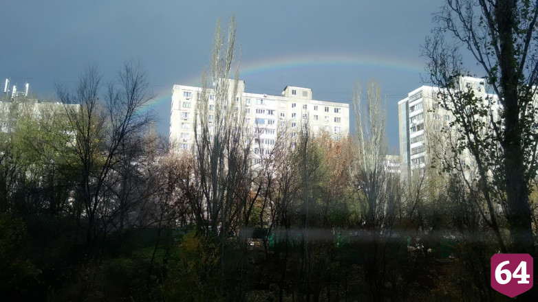 Над Саратовом в ноябре появилась двойная радуга