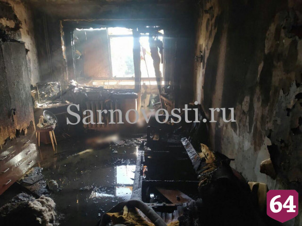В сгоревшей квартире на улице Азина нашли труп