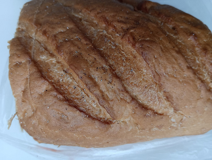 Саратовцы купили хлеб с металлической стружкой