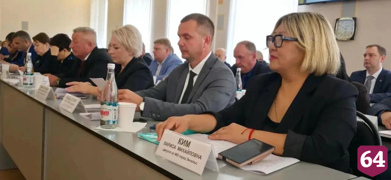 Депутаты упразднили должности двух заместителей главы Энгельсского района