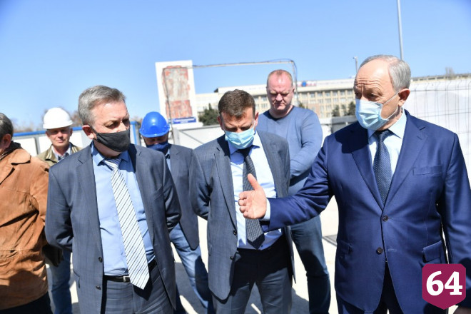 Губернатор недоволен темпами реконструкции театра оперы и балета
