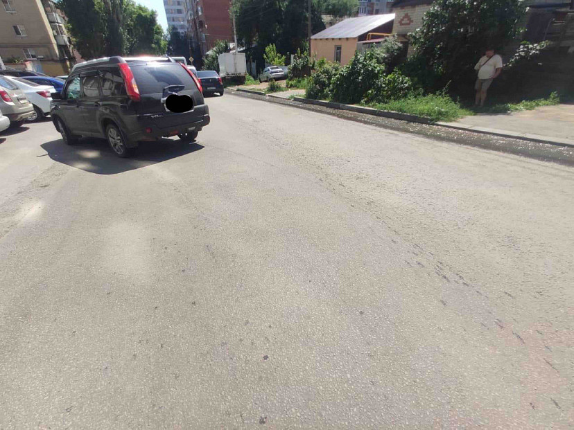 В Саратове иномарка сбила 24-летнюю девушку 
