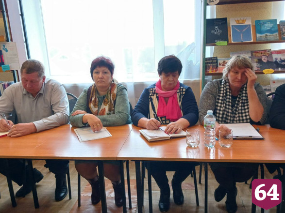 Саратовских аграриев призвали ставить главам задачи по развитию сел