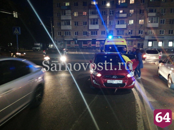В Саратове женщина на иномарке переехала ногу ребенка