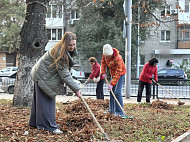 В Саратове стартовал общегородской субботник
