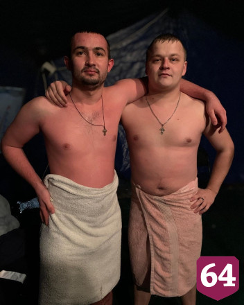 Саратовцы на Крещение окунались в волжские купели