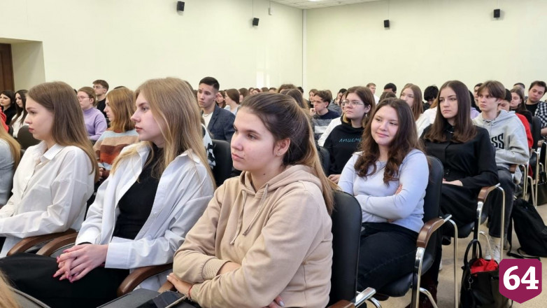 Будущие чиновники обсудили профилактику экстремизма