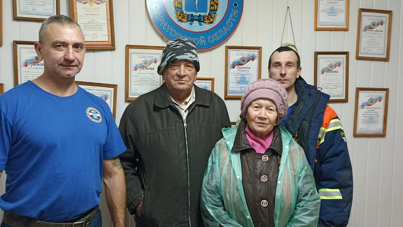 Пенсионерка собирала грибы и потерялась в лесу под Саратовом