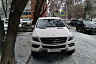 В Саратове автохам бросил Mercedes на тротуаре
