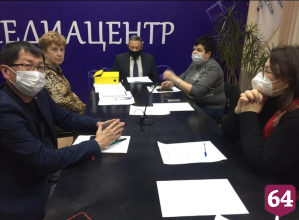 В Саратове проверили документы кандидатов в Общественную палату 