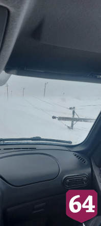 В Саратовской области штормовой ветер оставил без света 30 сел