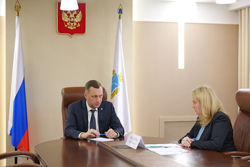 Губернатор поручил новому руководителю района сосредоточиться на ЖКХ