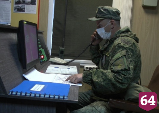 На авиабазе под Саратовом приняли военную технику