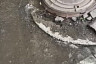 Двор в Энгельсе заливают зловонные фонтаны