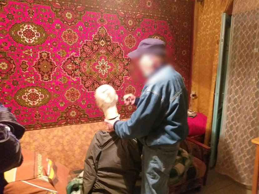 Саратовец раскаялся в смертельном избиении пожилого отца