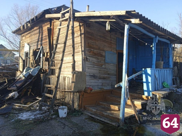 Под Саратовом мужчина погиб на пожаре из-за неисправной печи