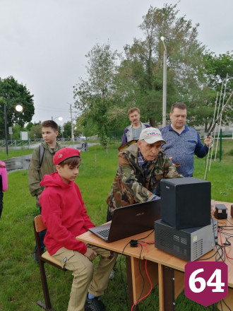 Саратовские школьники провели сеанс радиосвязи с МКС 