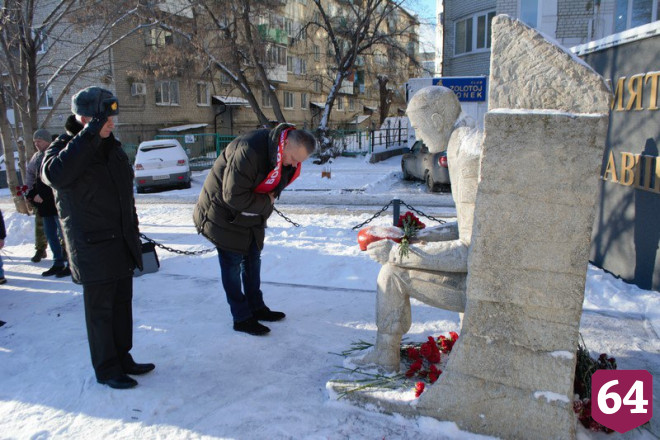 В Саратове почтили память бойцов спецназа