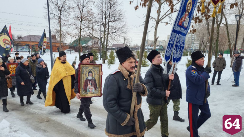 В Саратове состоялся крестный ход в память об Илье Муромце