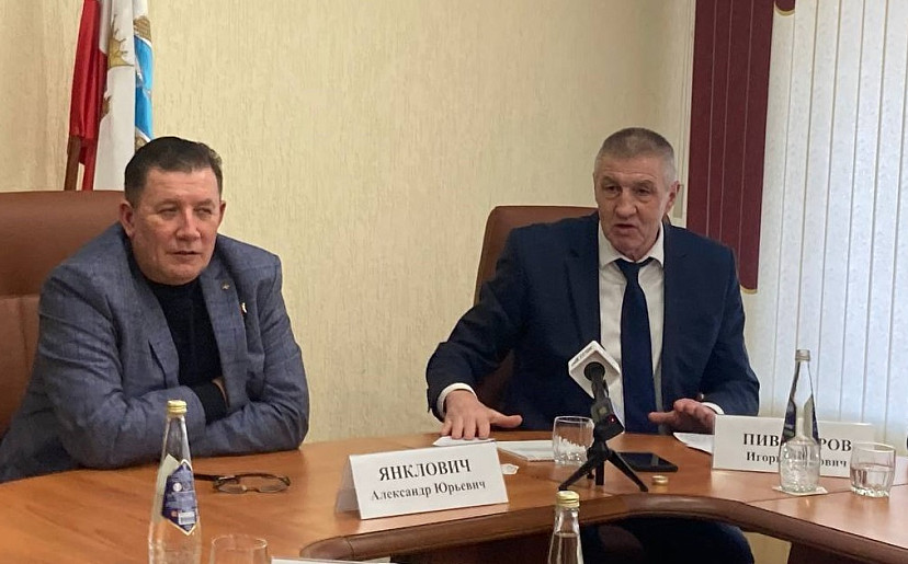 Герой России дал советы волонтерам в зоне спецоперации 