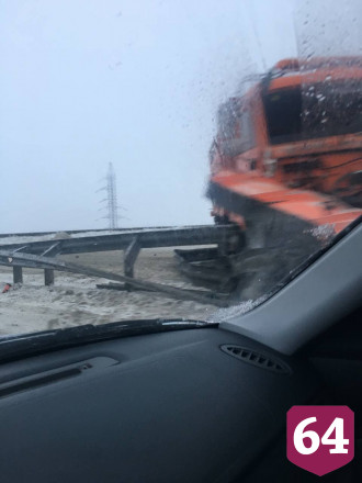 Молодой человек травмировался в ДТП со снегоуборщиком