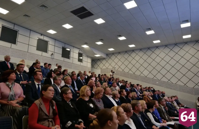 Губернатор напомнил руководителям больниц о целевых показателях 
